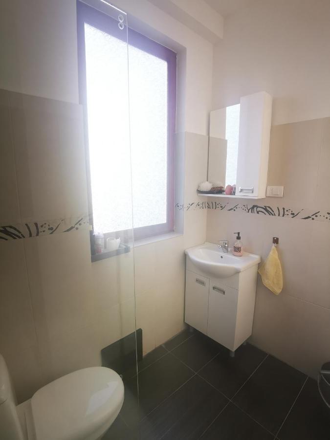 Apartmani La Grande Motte Vrdnik Exterior foto